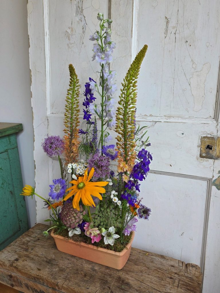 Meadow floral display A vibrant floral meadow arrangement
